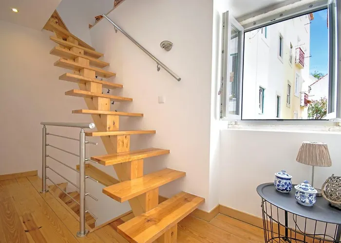 بيت للعطل The Famous Blue House *